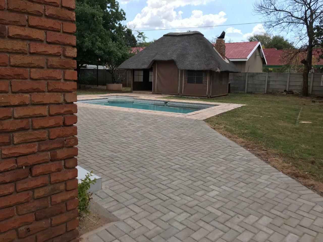 4 On Sirius Hotel Polokwane Exterior foto
